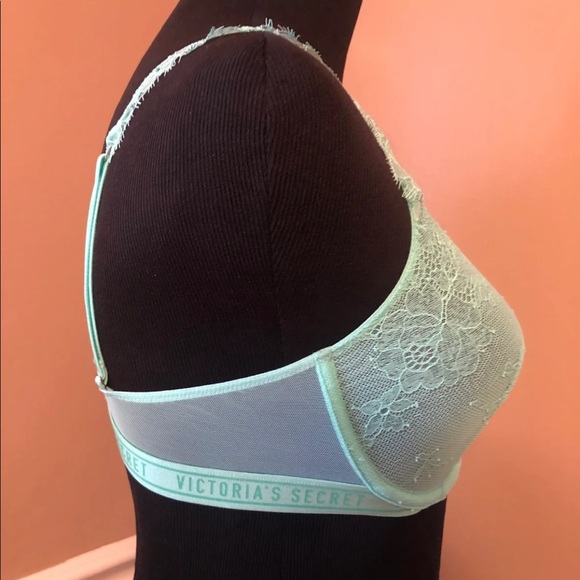 Sold Victoria’s Secret bralette - Picture 3 of 8